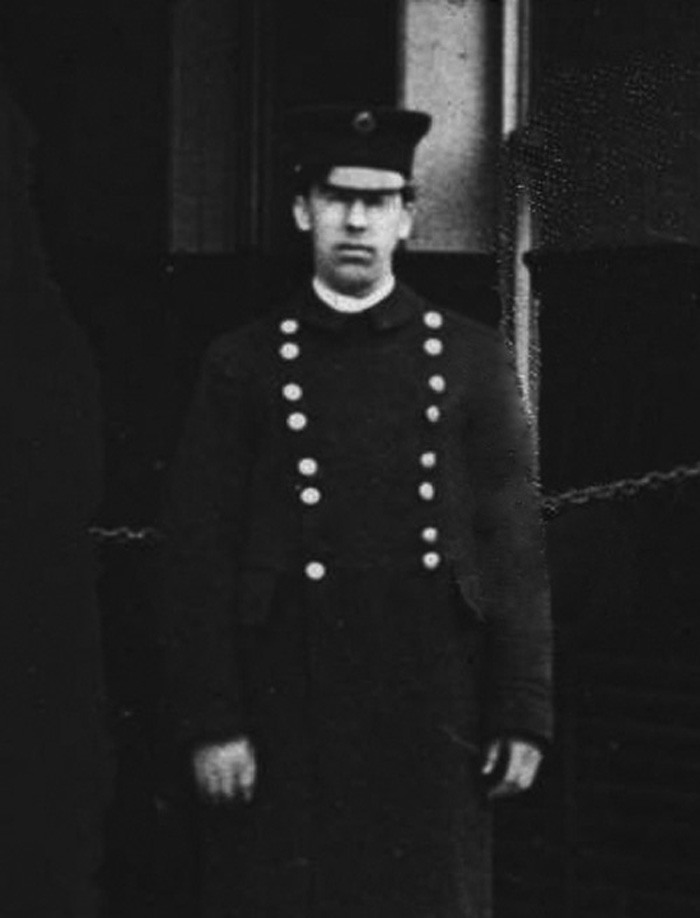 01-01-1928-Capitaine-Alfred-Albert-caserne-8